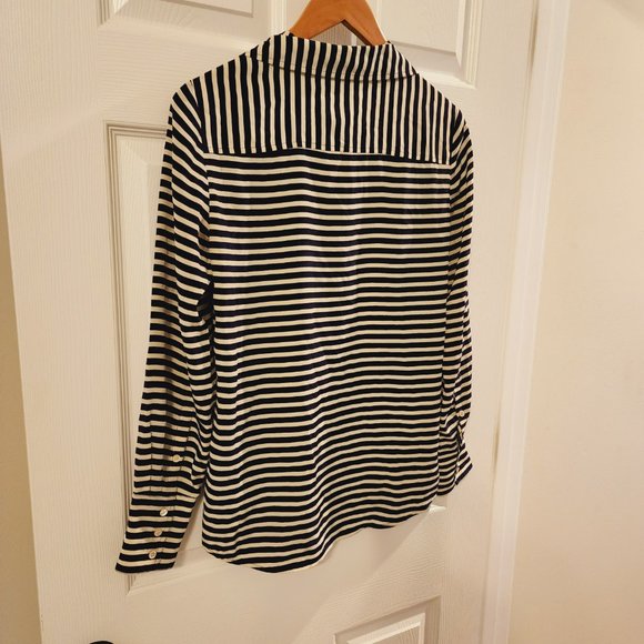 J.Crew 100% Silk  Navy & Cream Striped Button Down Top Size 4 - Picture 11 of 14
